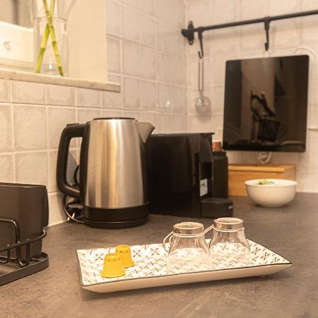 Giano Host - I Teatri Lägenhet Genua Exteriör bild