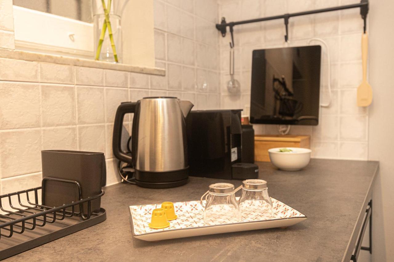 Giano Host - I Teatri Lägenhet Genua Exteriör bild